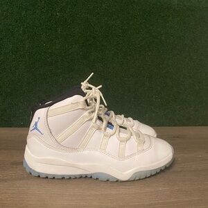 Jordan 11 Retro ‘Legend Blue’ Size 3Y
